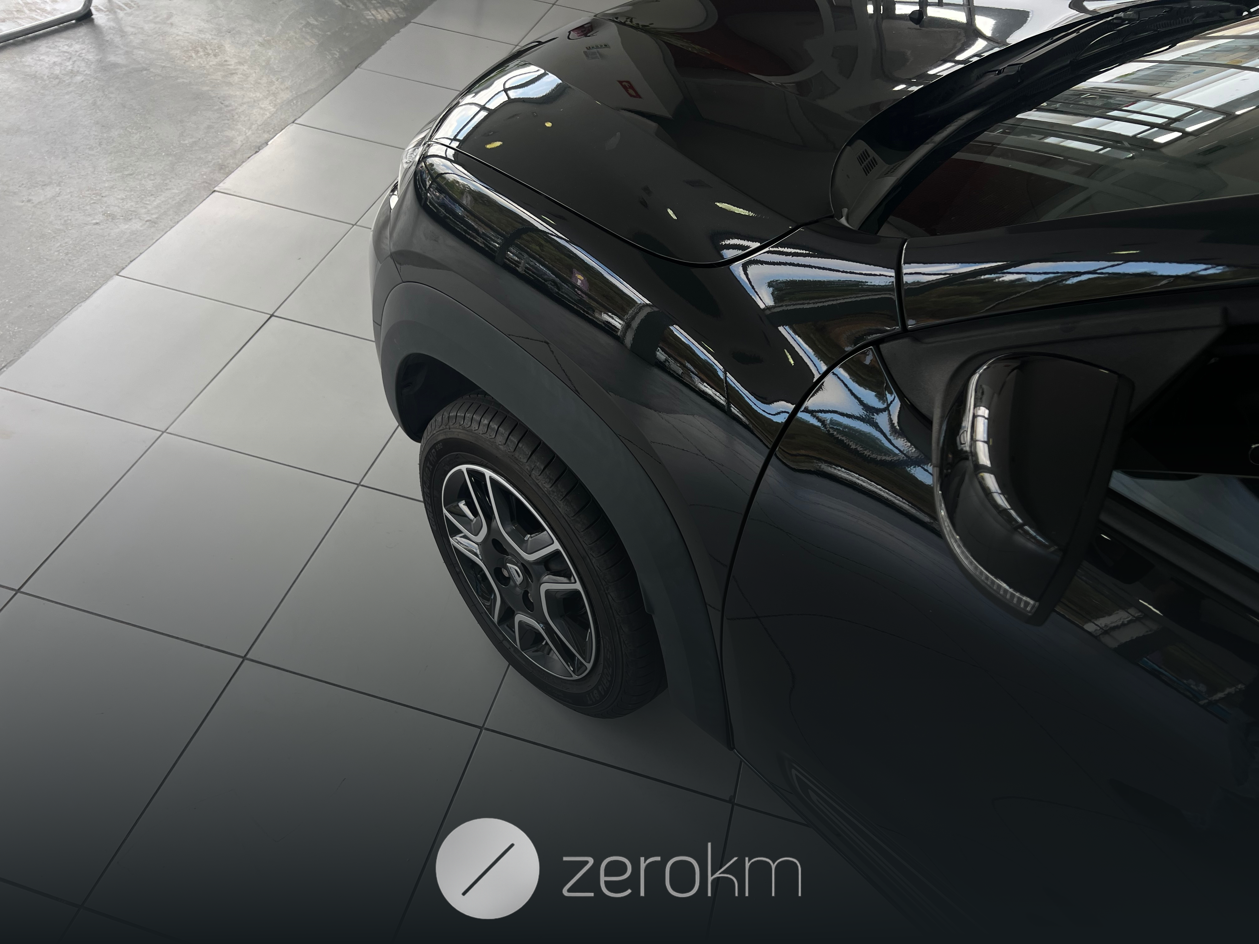 https://zero-km.pt/ZeroKm/Produtos/UU1DBG006NU072369-4.png