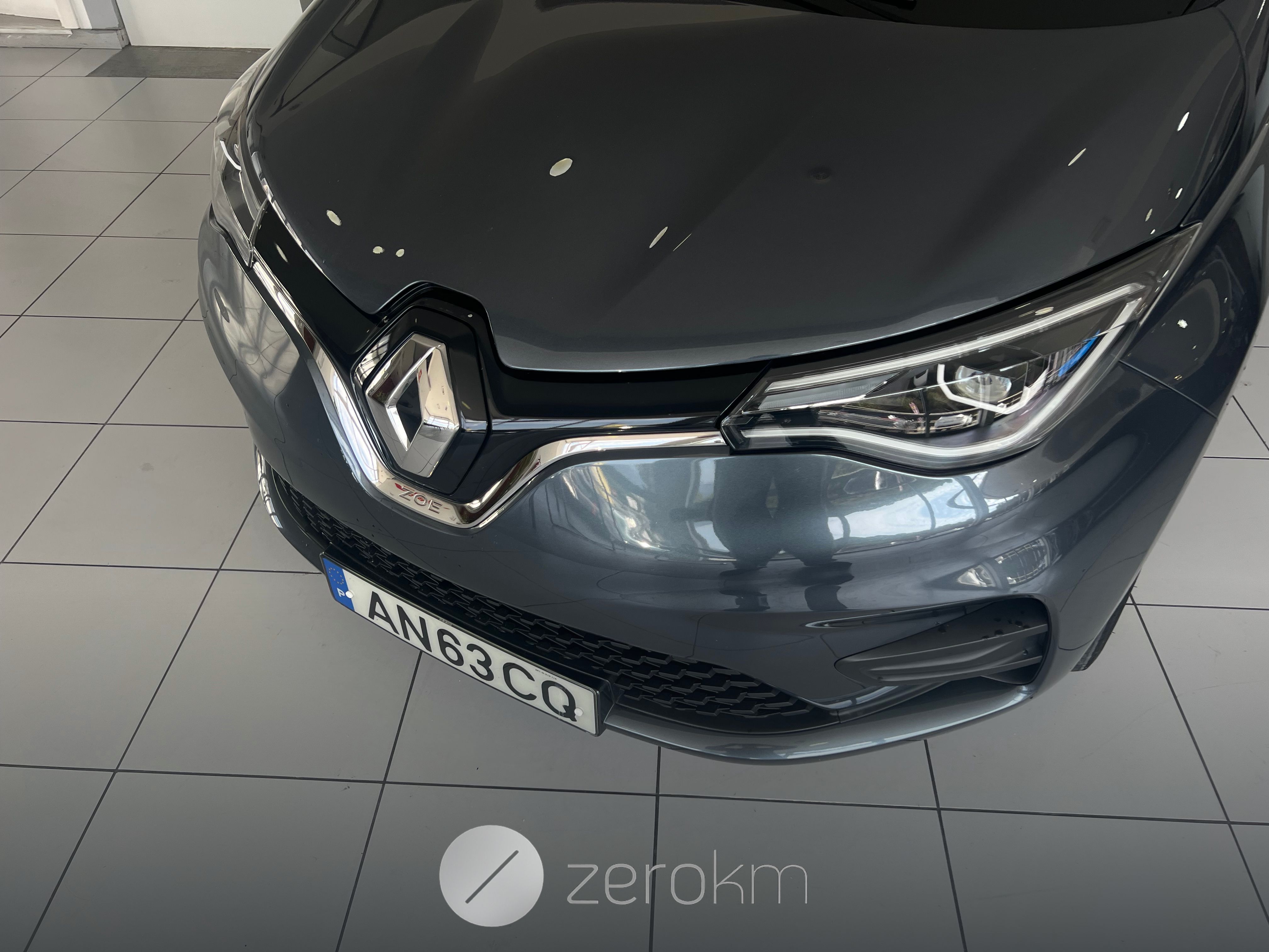 https://zero-km.pt/ZeroKm/Produtos/VF1AG000768435929_2.jpg