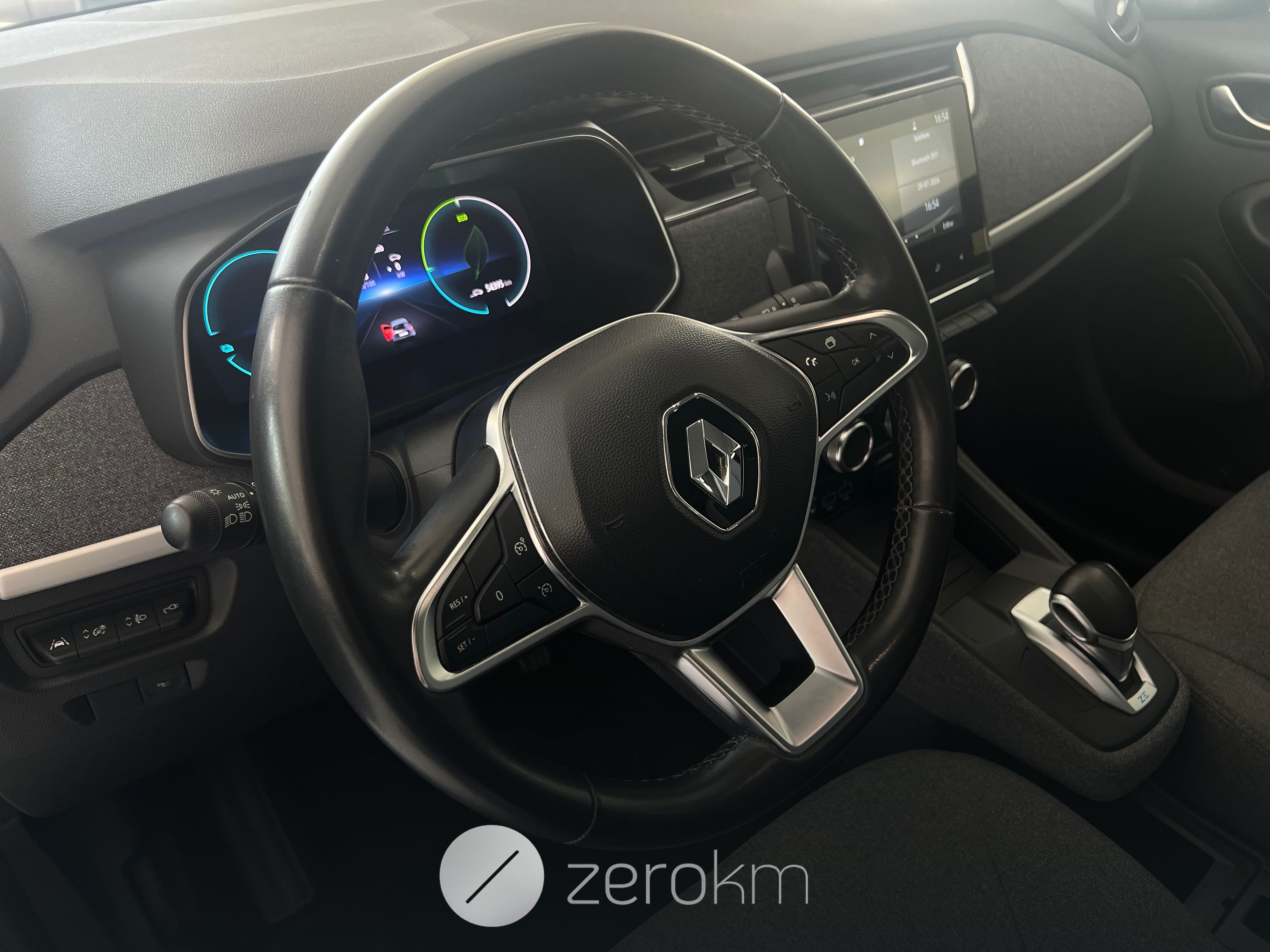https://zero-km.pt/ZeroKm/Produtos/VF1AG000768435929_6.jpg