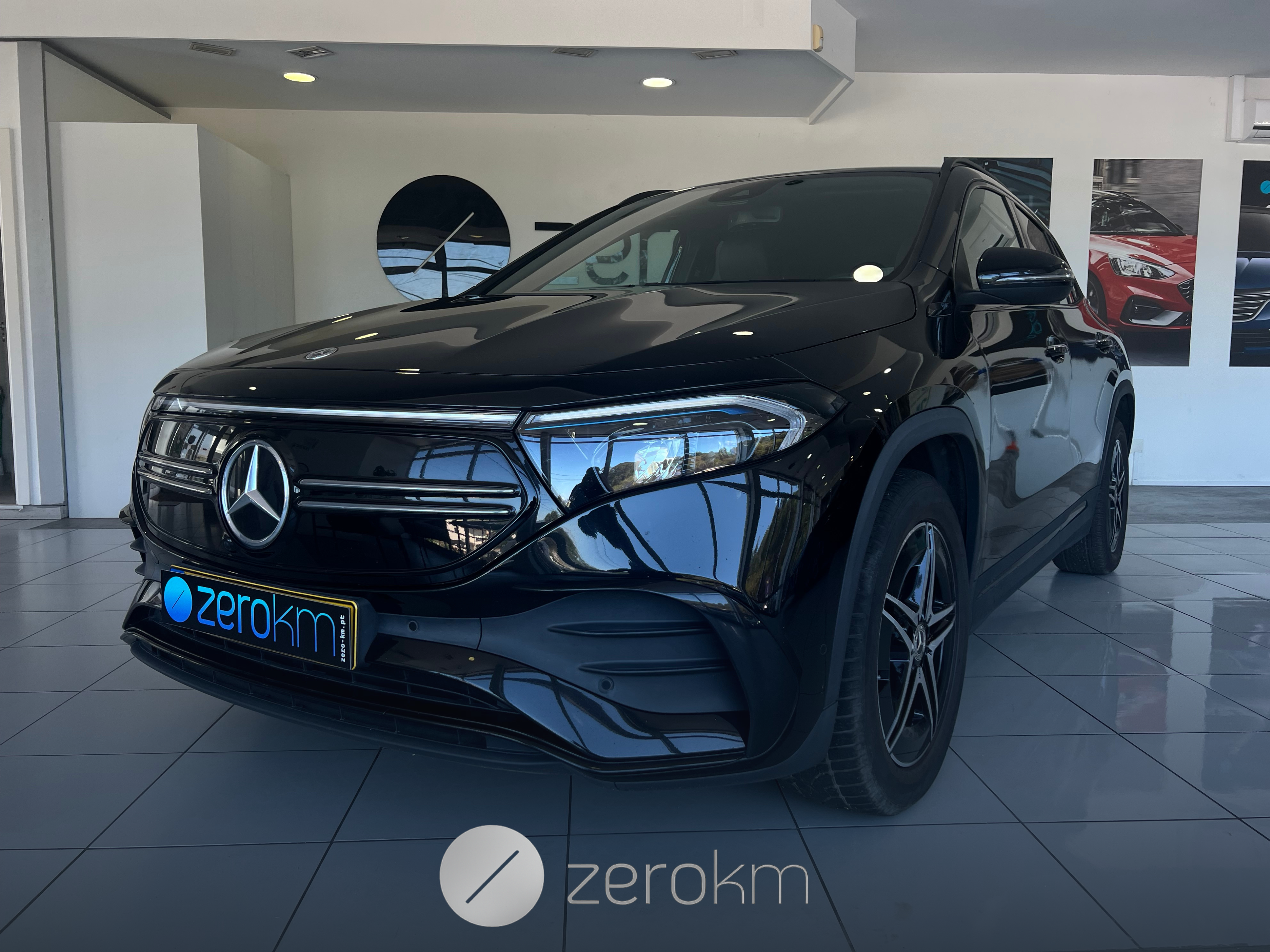 https://zero-km.pt/ZeroKm/Produtos/W1N2437011J037706_2.png