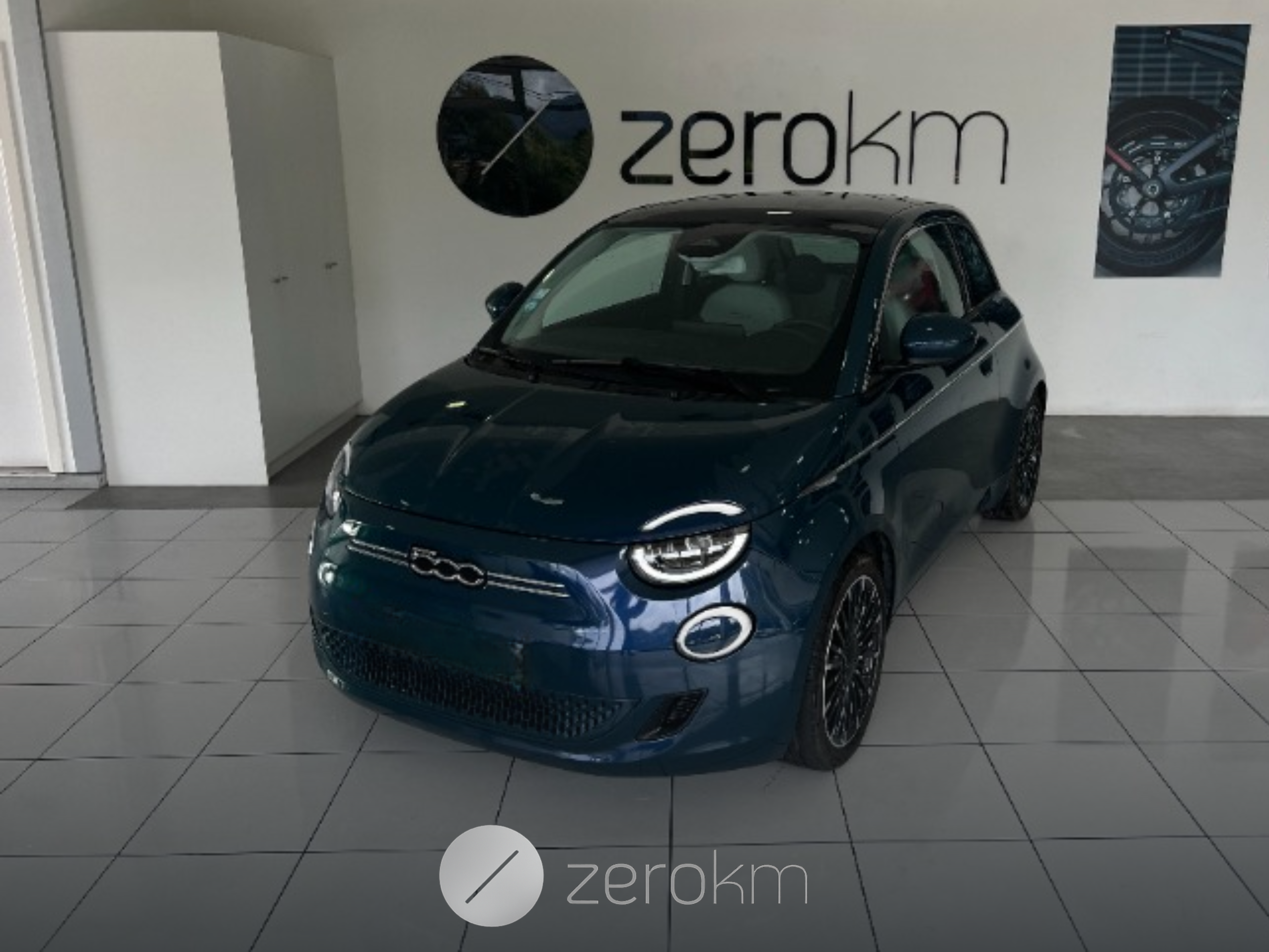 https://zero-km.pt/ZeroKm/Produtos/ZFAEFAC4XNX075299_1.png