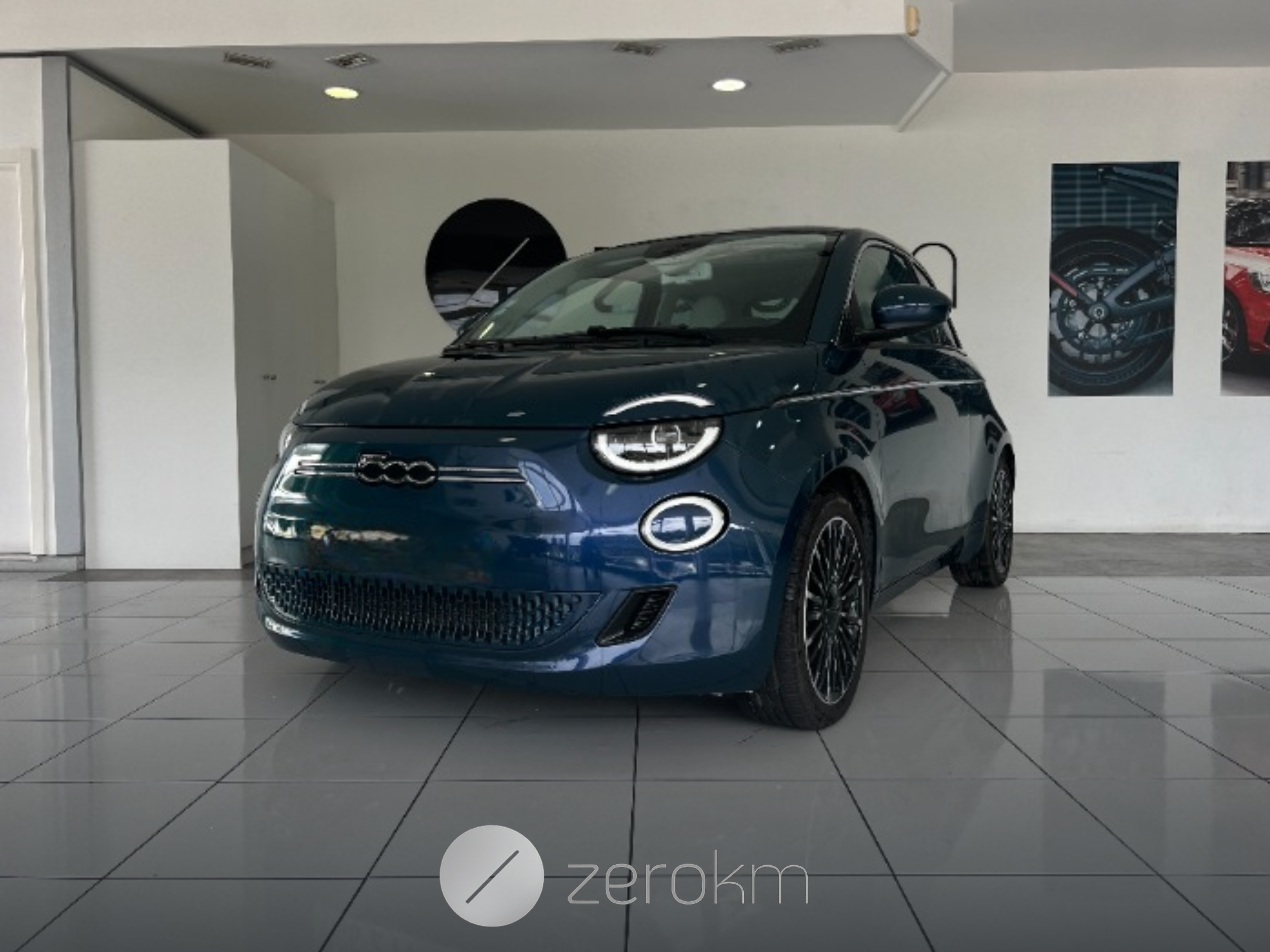 https://zero-km.pt/ZeroKm/Produtos/ZFAEFAC4XNX075299_2.png